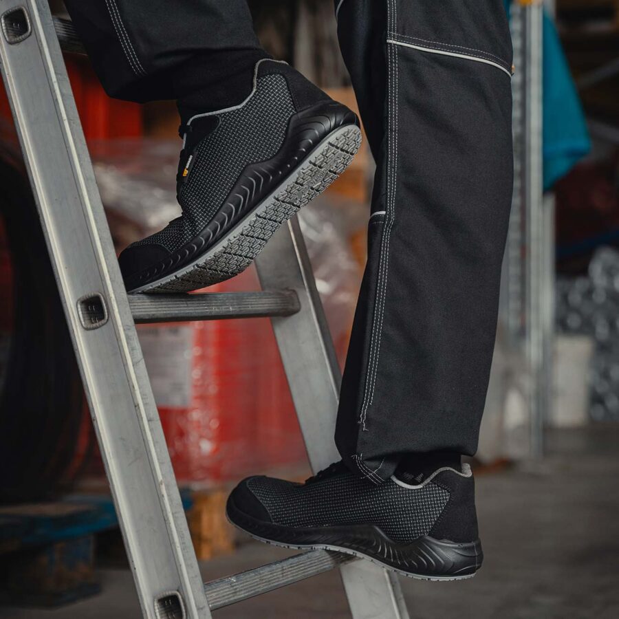 scarpa antinfortunistica bassa young