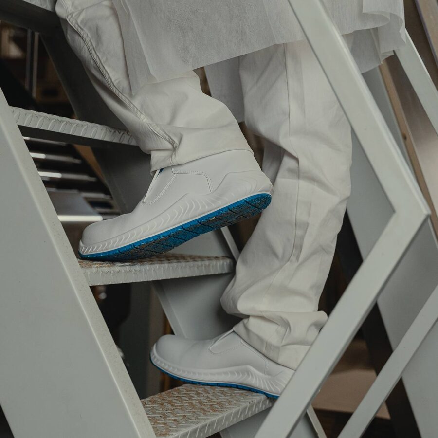 mocassino antinfortunistico bianco linea young